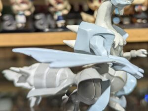 WHIE KYUREM TOMY